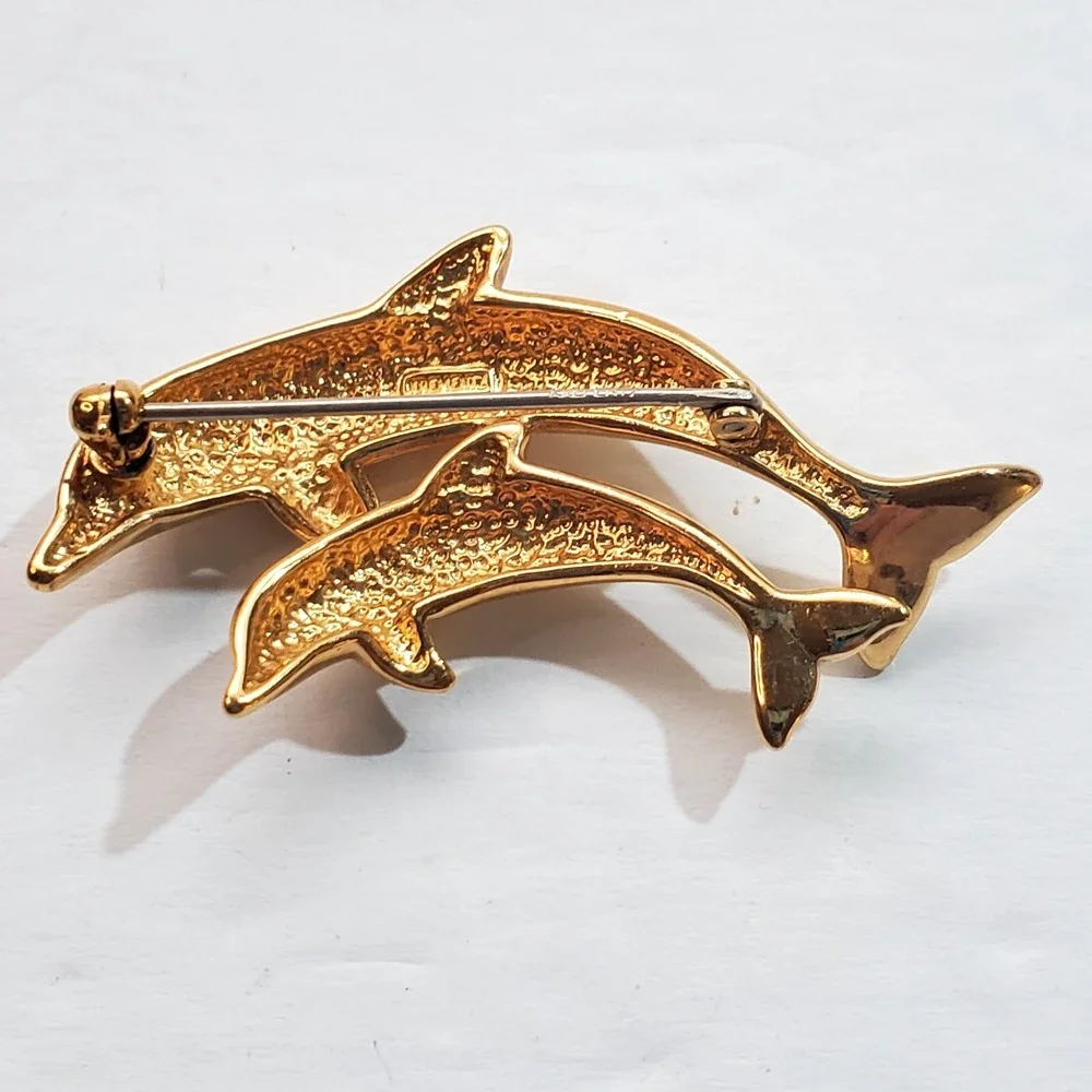 Vintage Krementz Gold Tone Rhinestone Eyes Mama and Baby Dolphin Brooch Pin